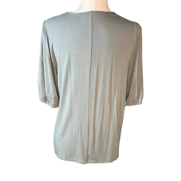Women's Loft Factory Top, V-Neck, 3 Quarter Sleeves, Khaki, Medium - Picture 3 of 8